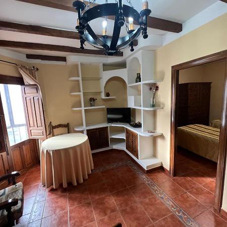 אורופסה Apartamentos Turisticos La Posada מראה חיצוני תמונה